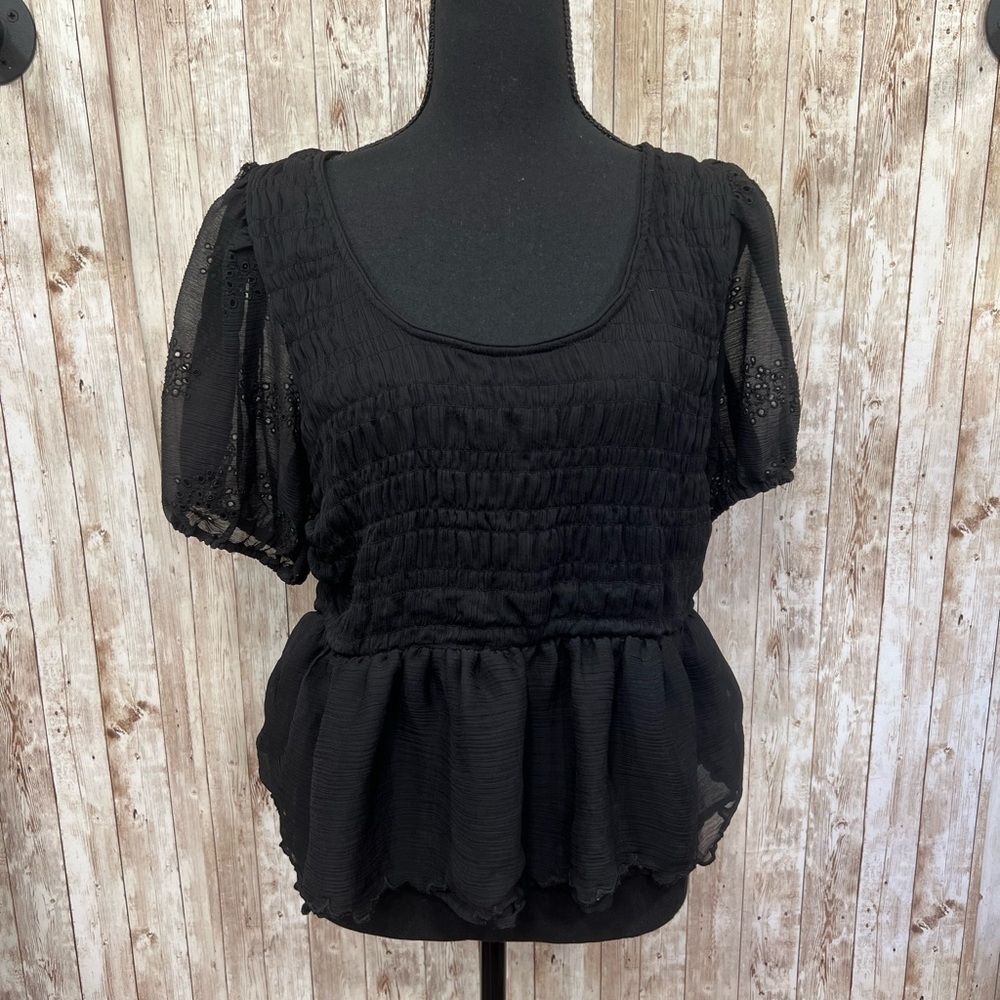 Old‎ Navy Black Puff Sleeve Smocked Peplum Blouse